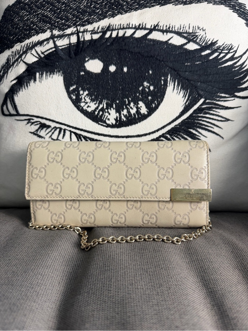 Gucci Beige GG Monogram Chain mini bag/wallet